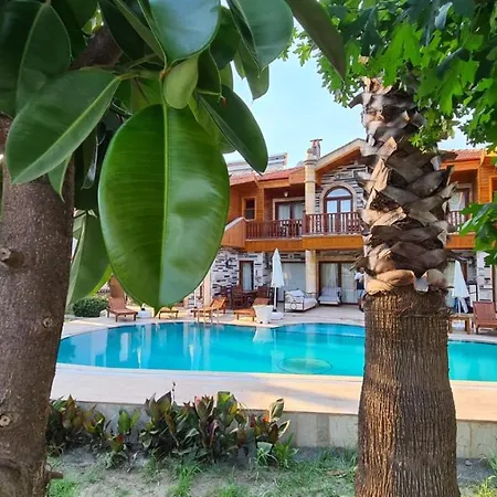 Stunning 10 Bedroom In Dalyan