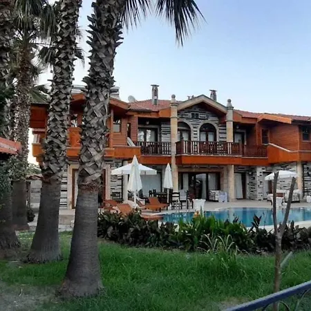 Stunning 10 Bedroom In 4*